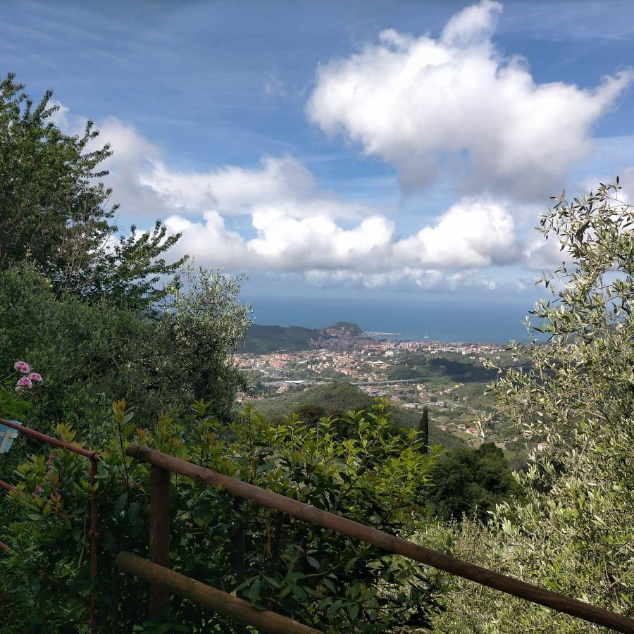 The House In The Green Affitta Camere Casarza Ligure Exterior foto